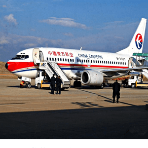 哈尔滨机场快递航空快运业稳步发展的原因是什么？